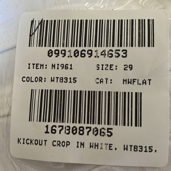 Madewell white mid-rise kick out jeans - Picture 12 of 12